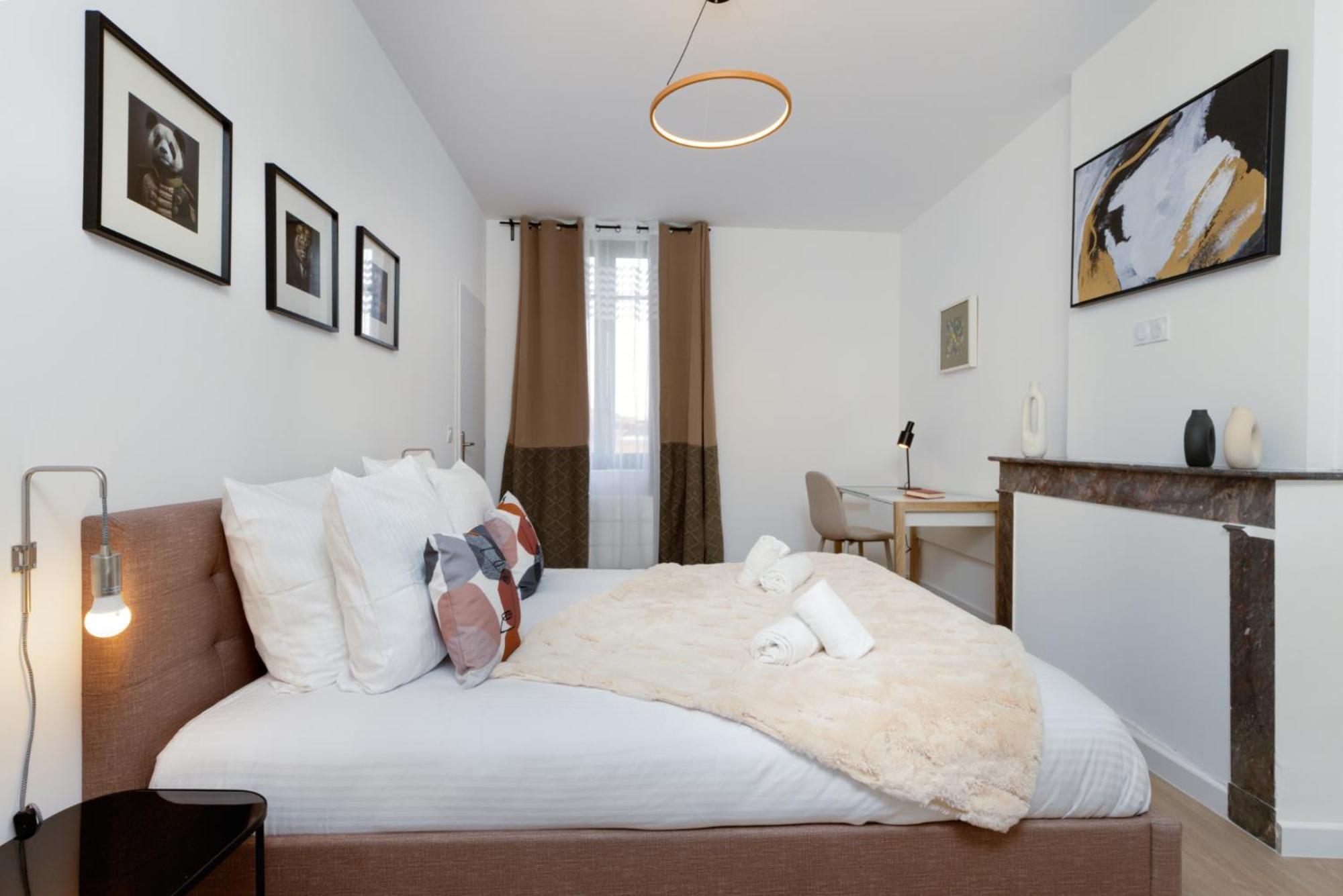 Marque Neo Art Apartment *
